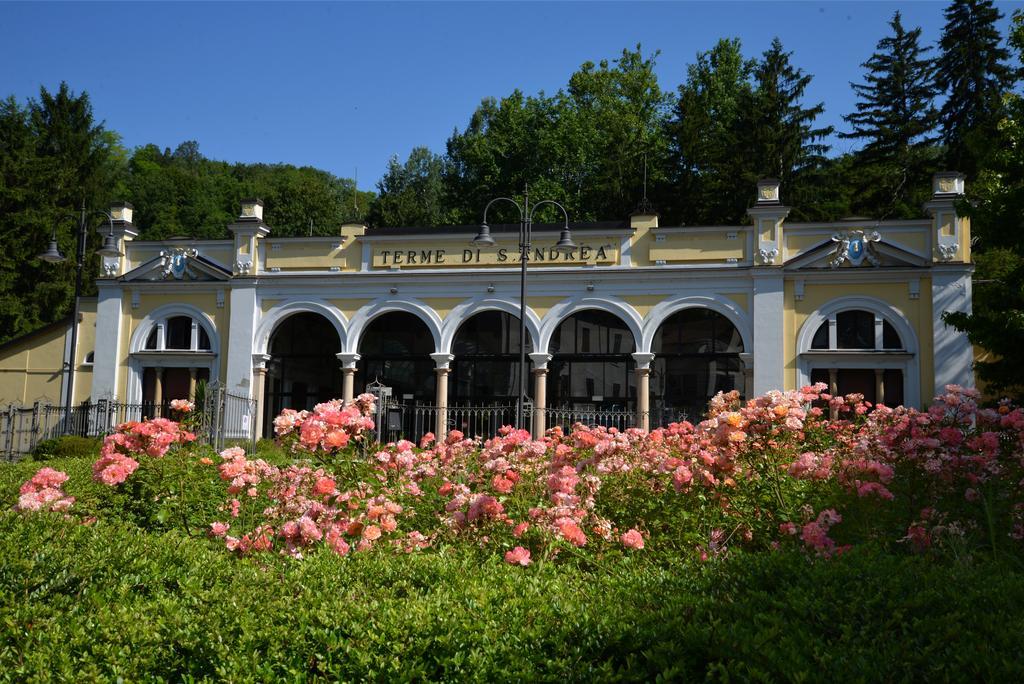 Hotel Salus Sant'Andrea Bagni Exterior photo