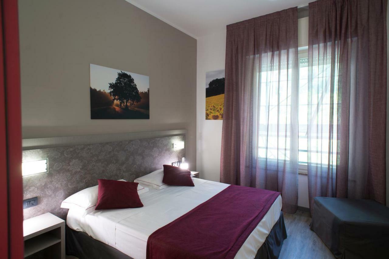 Hotel Salus Sant'Andrea Bagni Exterior photo